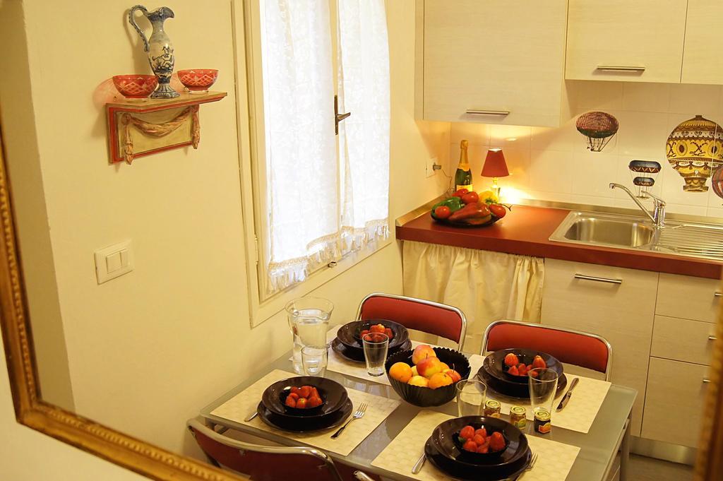 フィレンツェトレッビオアパートメント 部屋 写真